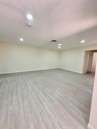 $2,400 | 8076 Ambach Way, Hypoluxo, FL 33462