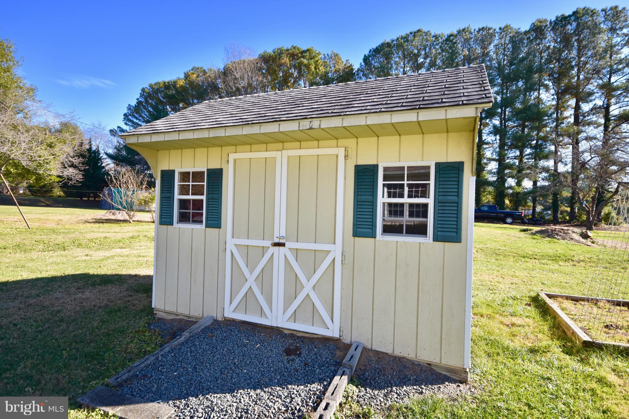 427 Foxcroft Road Warrenton, VA 20186 - Photo 12 of 14 Shed