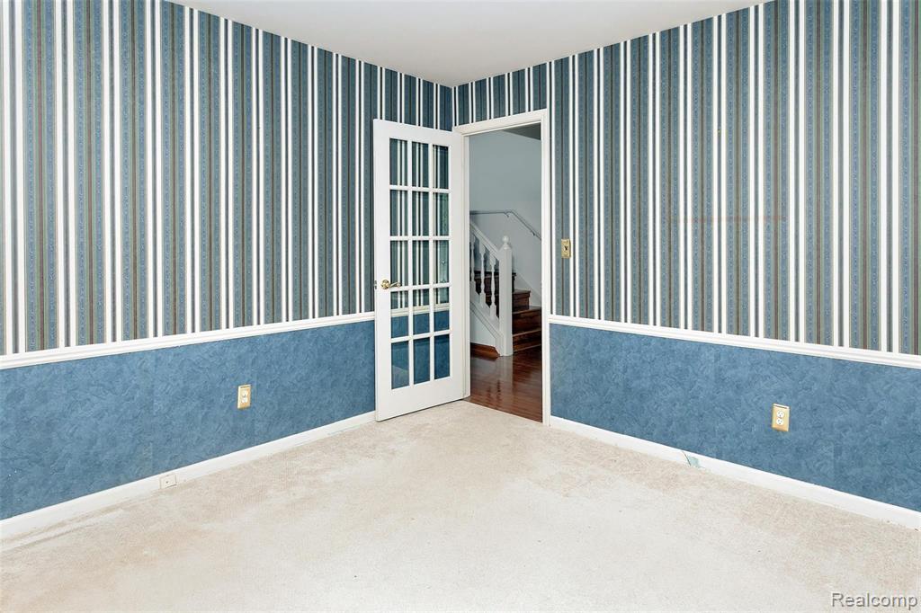 2833 Chancery Court Rochester Hills, MI 48306 - Photo 5 of 38