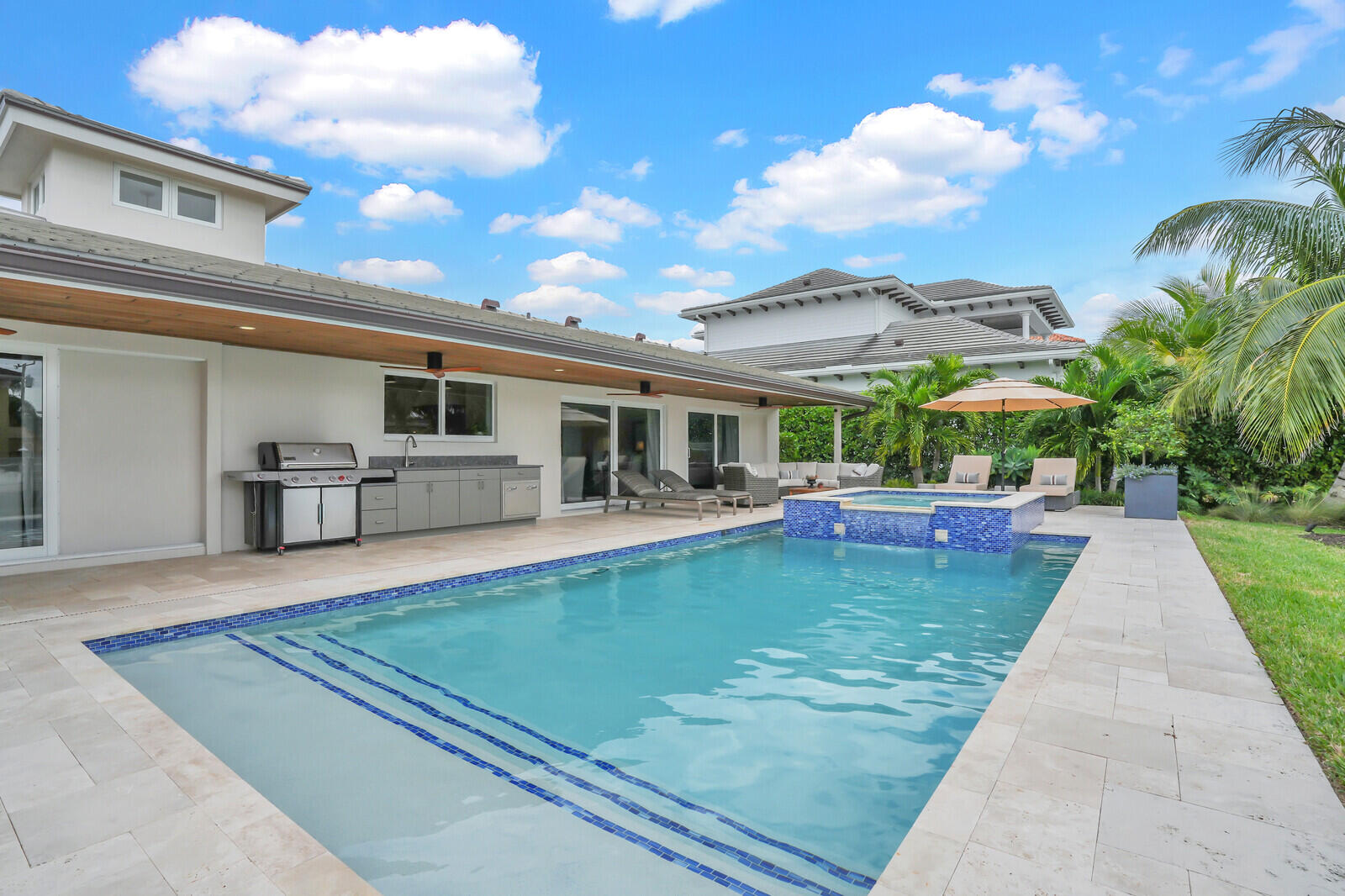 1151 Coral Way Singer Island, FL 33404 - Photo 57 of 85 52_Image_52_mls