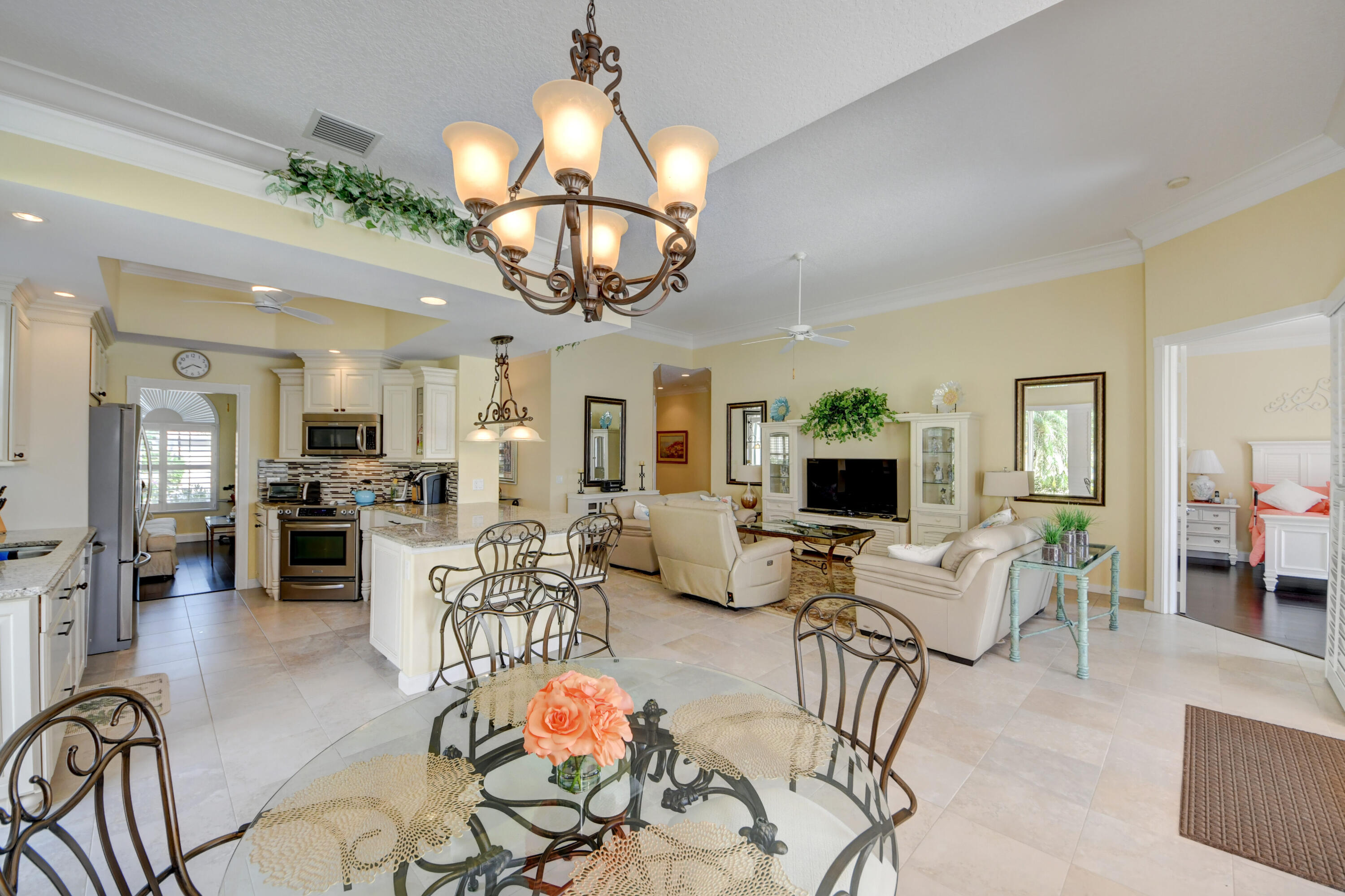 11367 Southwest Rockingham Drive Port St. Lucie, FL 34987 - Photo 16 of 28 750 6348 49 50 51 52-017-012-4176x2784