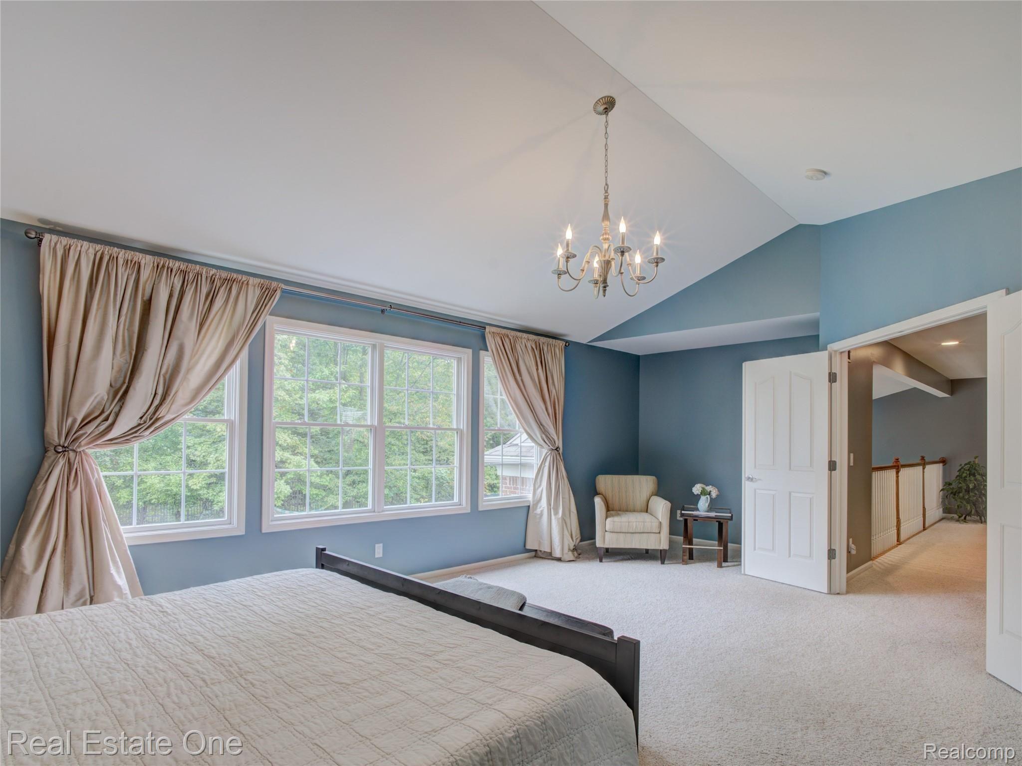 2400 Andover Boulevard Rochester, MI 48306 - Photo 28 of 48 28.jpg