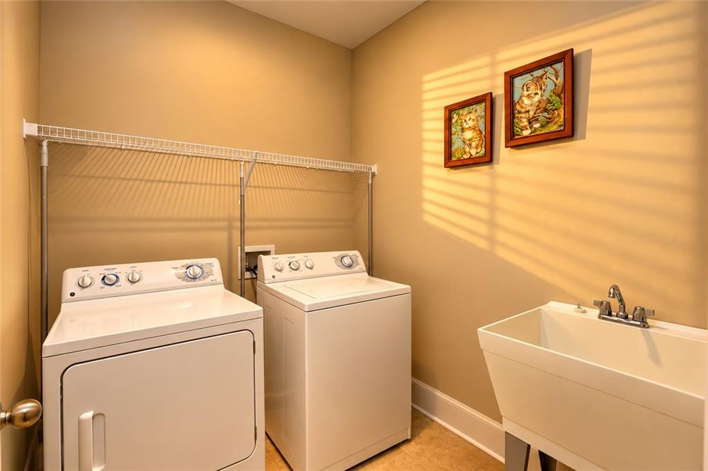 41 Montgomery View Court Villa Rica, GA 30180 - Photo 10 of 32 Gallery Image 10