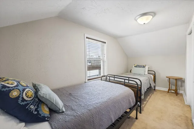 $299,900 | 607 Sherwood Avenue, Three Oaks, MI 49128