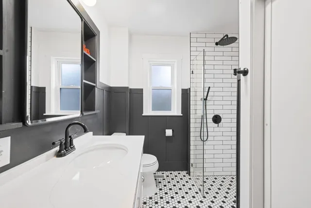 $299,900 | 607 Sherwood Avenue, Three Oaks, MI 49128