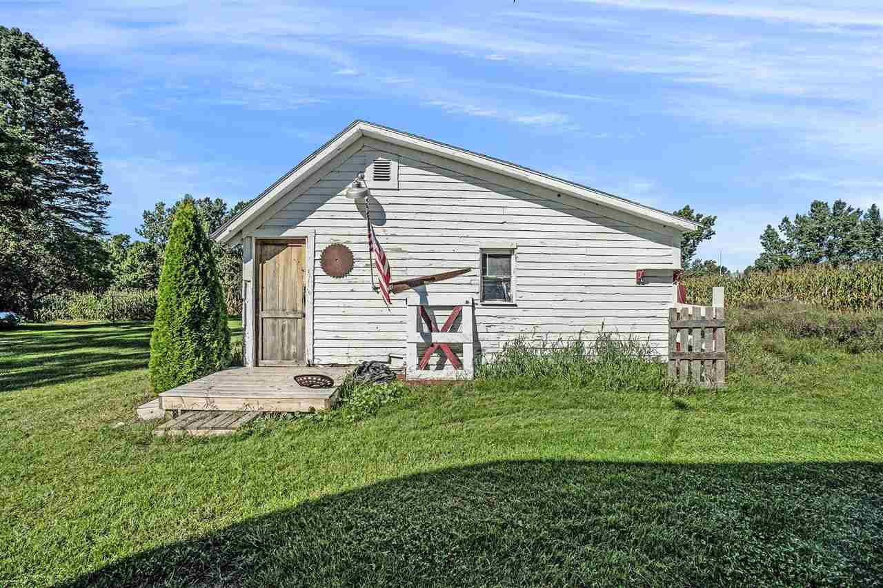 5740 Harrand Road Buckley, MI 49620 - Photo 21 of 41 1894591-23.JPG