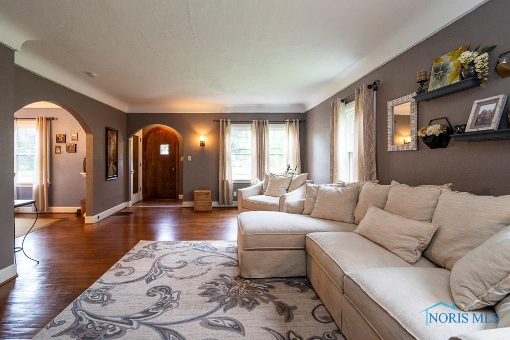 3323 Brantford Road Toledo, OH 43606 - Photo 8 of 33 Gallery Image 8