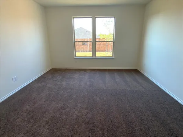 $2,295 | 917 Waggoner Drive, Aubrey, TX 76227