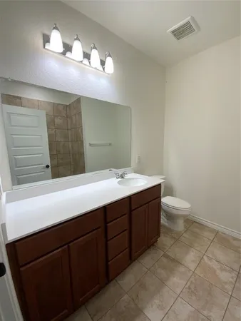 $2,295 | 917 Waggoner Drive, Aubrey, TX 76227