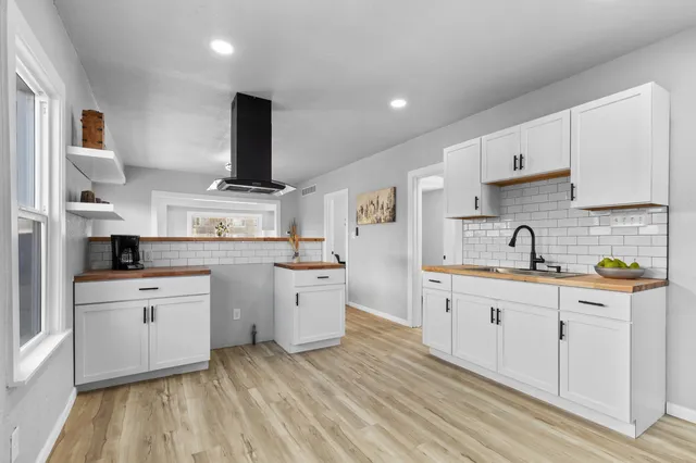 $323,900 | 1706 West Oklahoma Avenue, Milwaukee, WI 53215