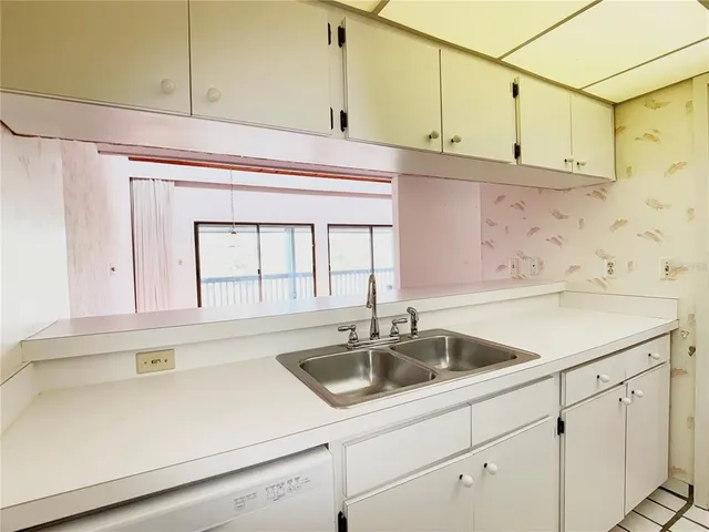 $899 | 647 Olde Camelot Circle, Unit 647, Haines City, FL 33844