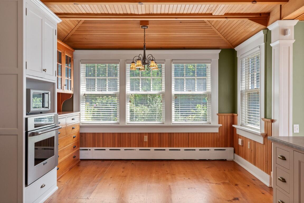 115 Paradise Point Road Boothbay, ME 04544 - Photo 22 of 104 20
