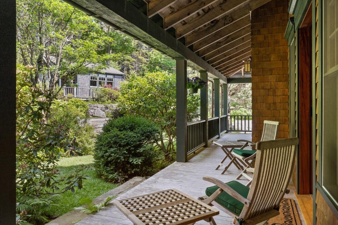 115 Paradise Point Road Boothbay, ME 04544 - Photo 7 of 104 7
