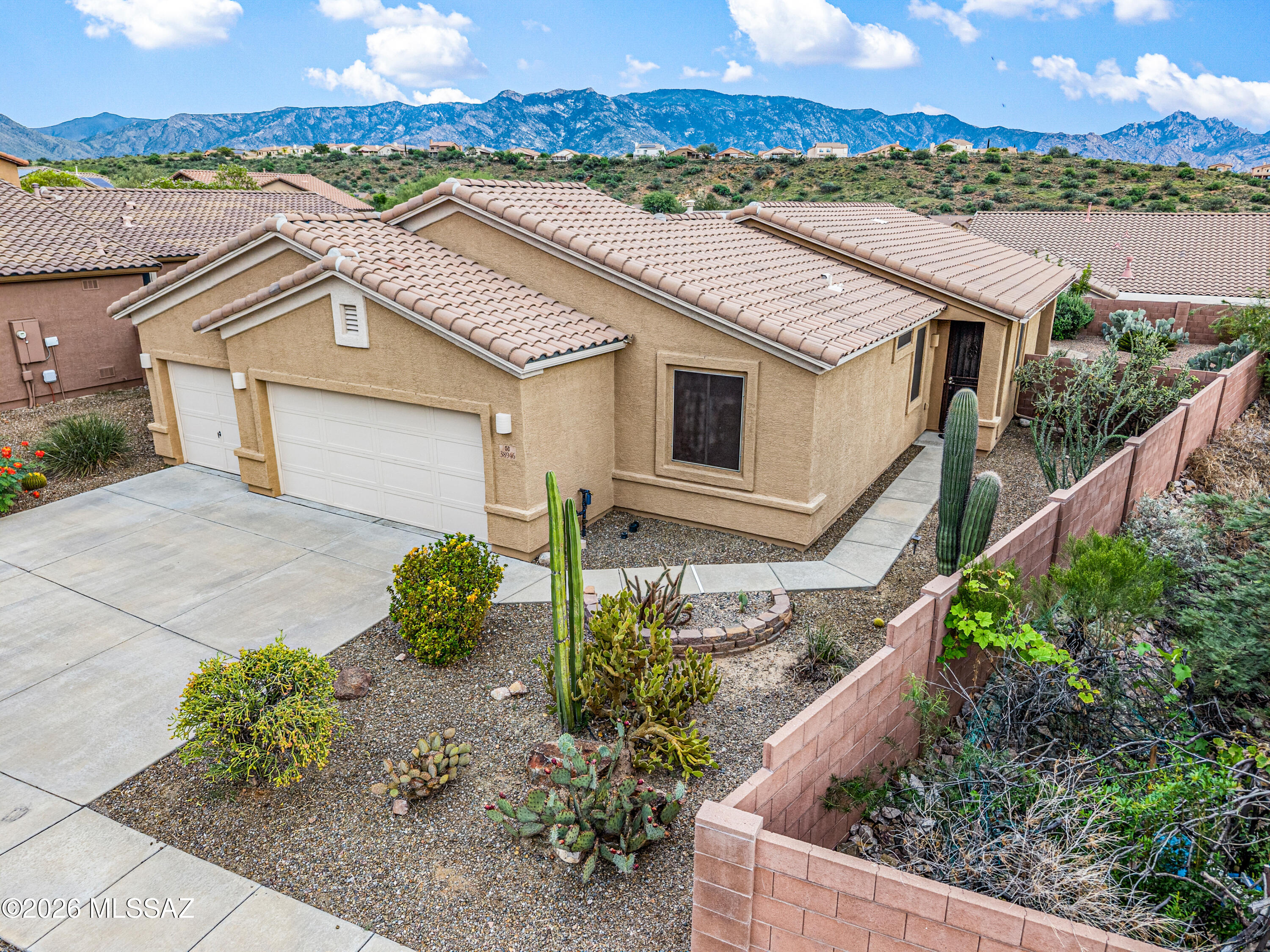 38946 South Running Roses Lane Tucson, AZ 85739 - Photo 2 of 36 Aerial Front