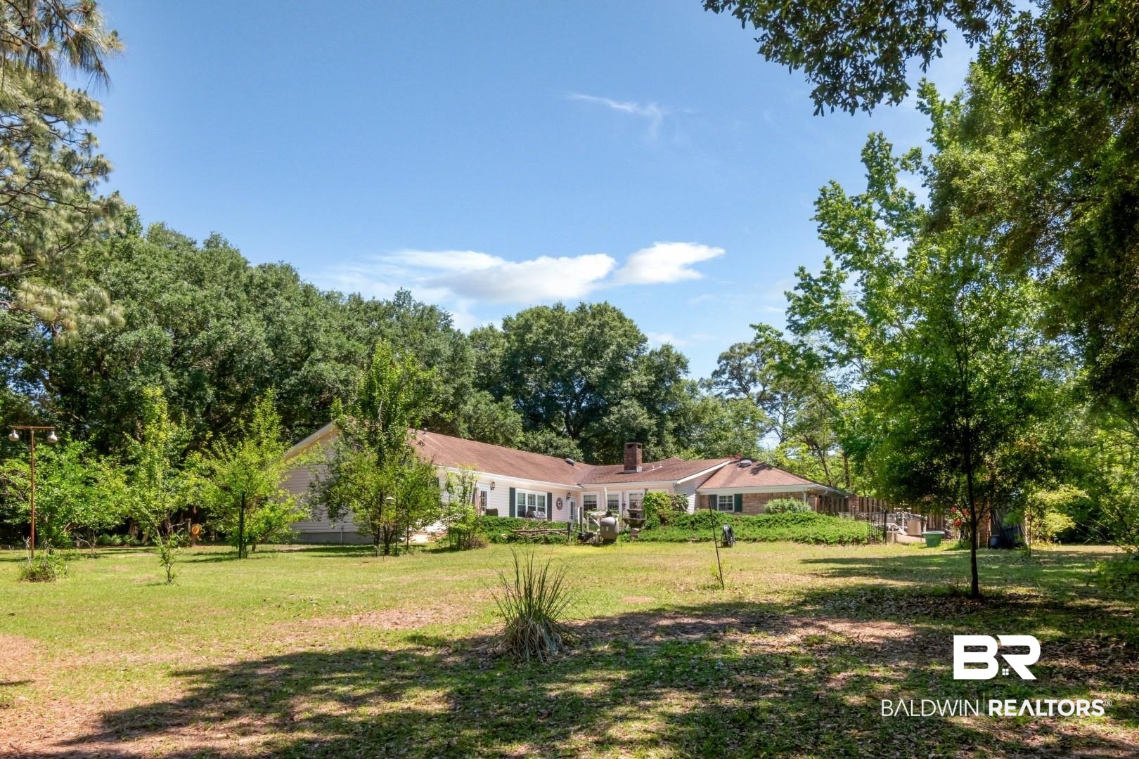 8220 Fordham Road Mobile, AL 36619 - Photo 36 of 41 View of yard