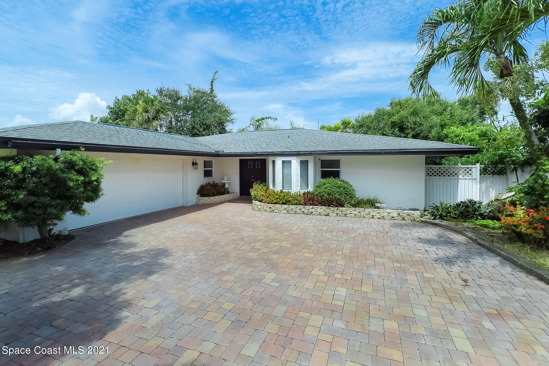 585 Capri Road Cocoa Beach, FL 32931 - Photo 26 of 43 Capri-32