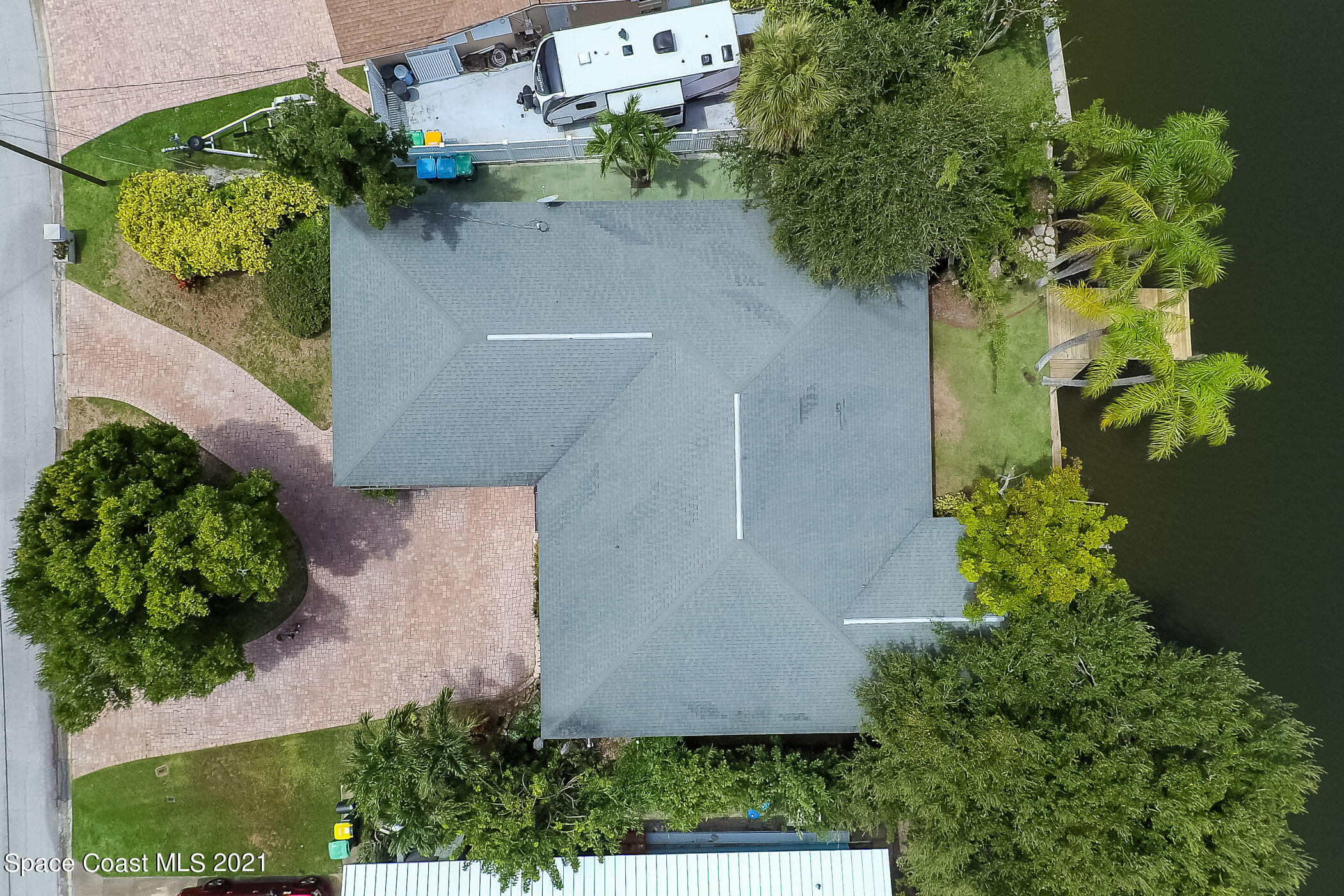 585 Capri Road Cocoa Beach, FL 32931 - Photo 30 of 43 Capri-41