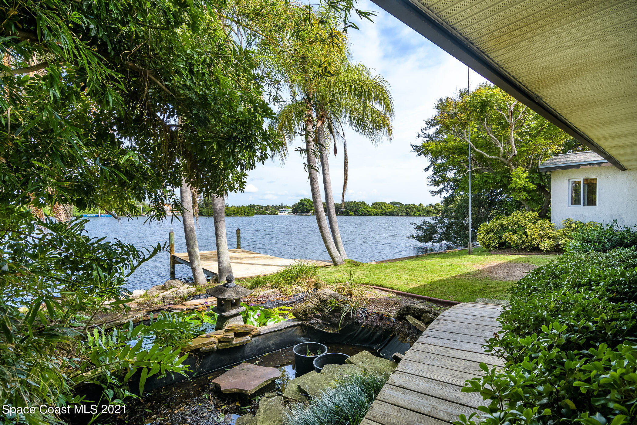 585 Capri Road Cocoa Beach, FL 32931 - Photo 5 of 43 Capri-9