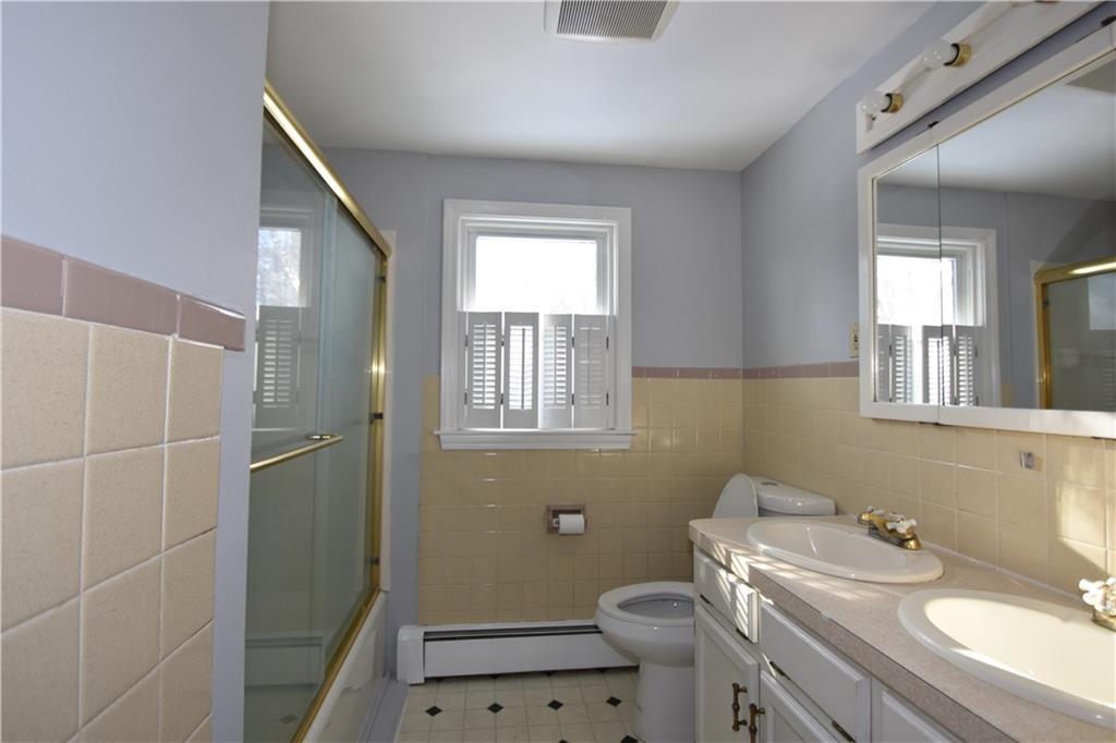 171 Weymouth Road Gray, ME 04039 - Photo 8 of 18 Photo