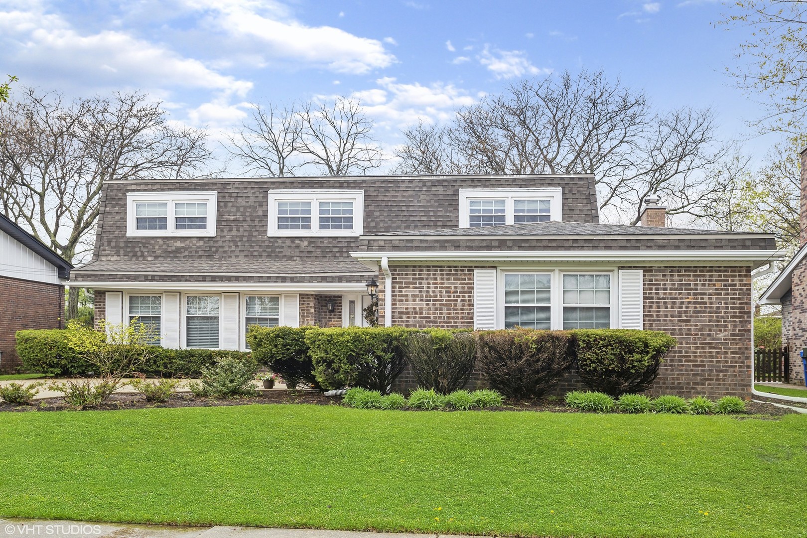 406 South Meier Road Mount Prospect, IL 60056 - Photo 2 of 24