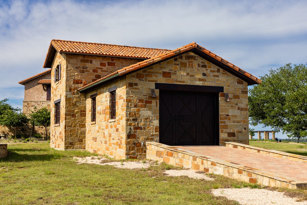 250 Hidden Hills Ranch Road East Kerrville, TX 78028 - Photo 94 of 107
