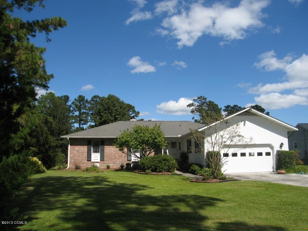 180 Wallace Road Beaufort, NC 28516 - Photo 1 of 25 Main View