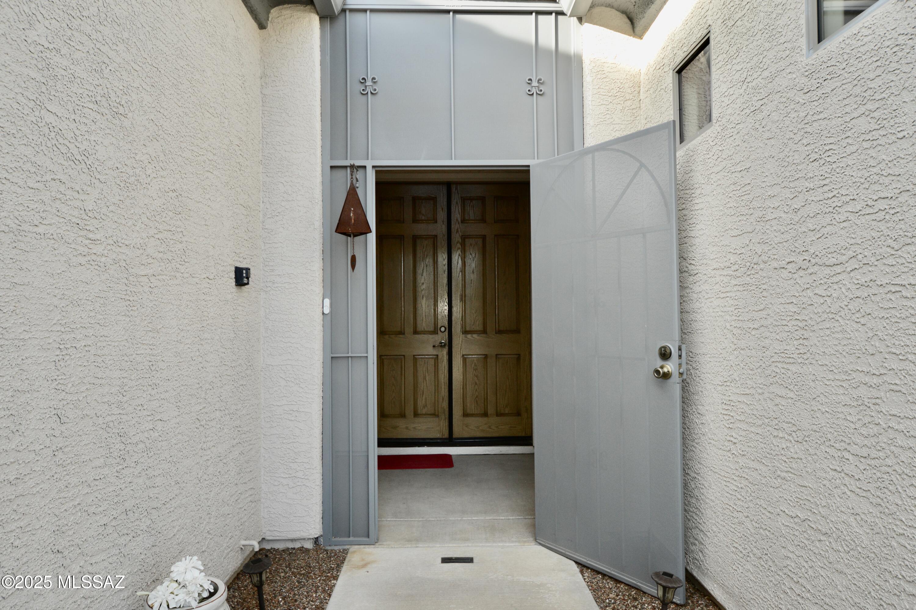 938 West Ashworth Road Green Valley, AZ 85614 - Photo 6 of 41