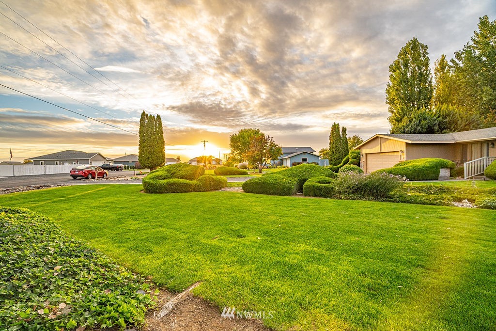 7882 Grove Road Northeast Moses Lake, WA 98837 - Photo 23 of 38 Gallery Image 23