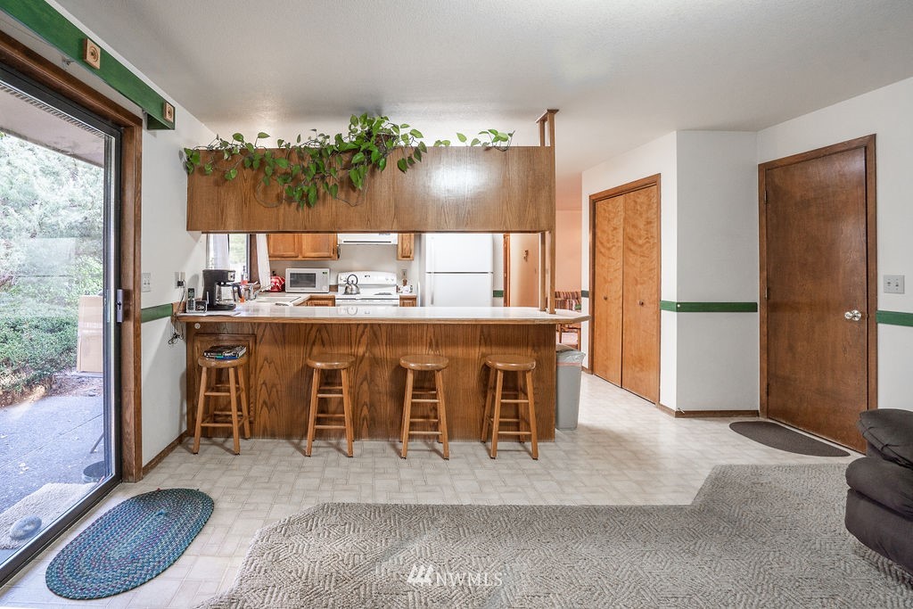 7882 Grove Road Northeast Moses Lake, WA 98837 - Photo 7 of 38 Gallery Image 7