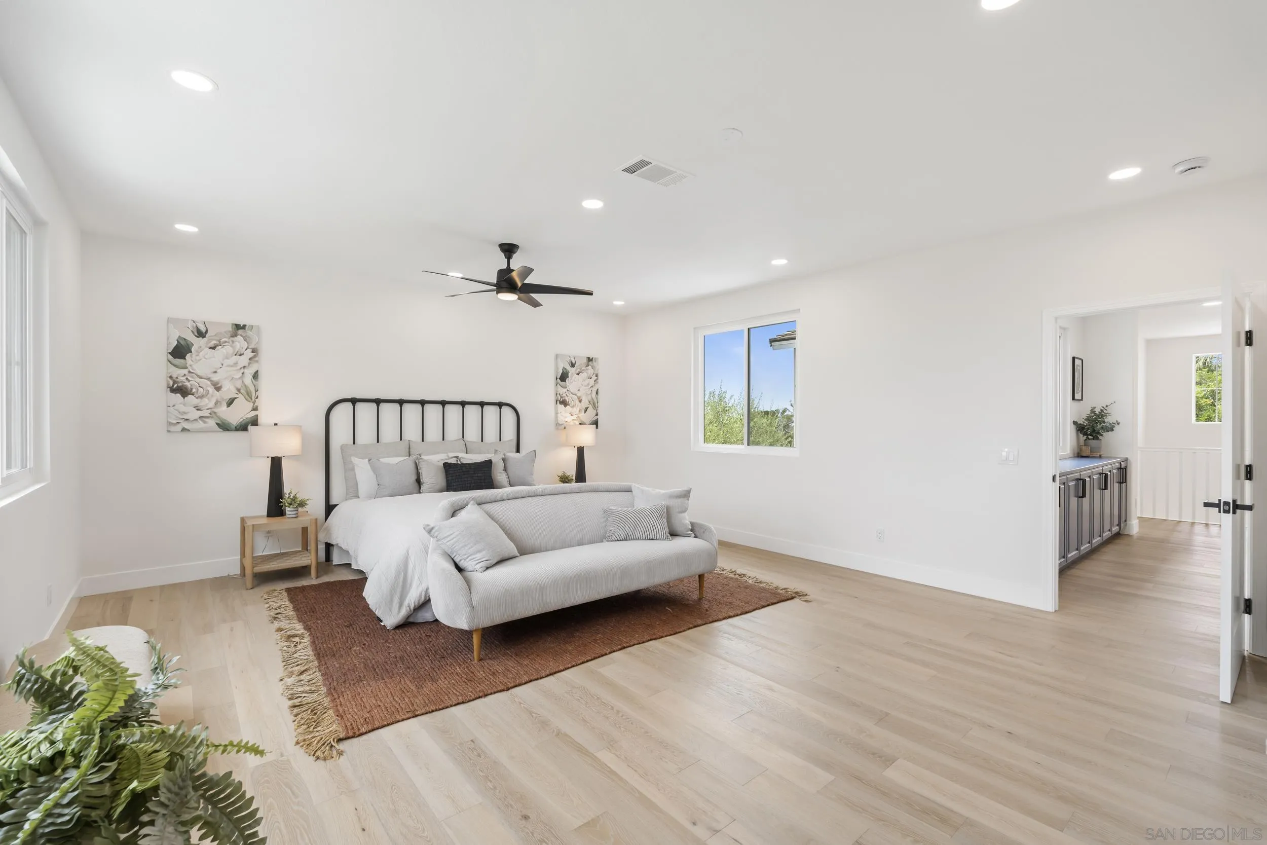 1557 Regatta Road Carlsbad, CA 92011 - Photo 31 of 72 Gallery Image 31