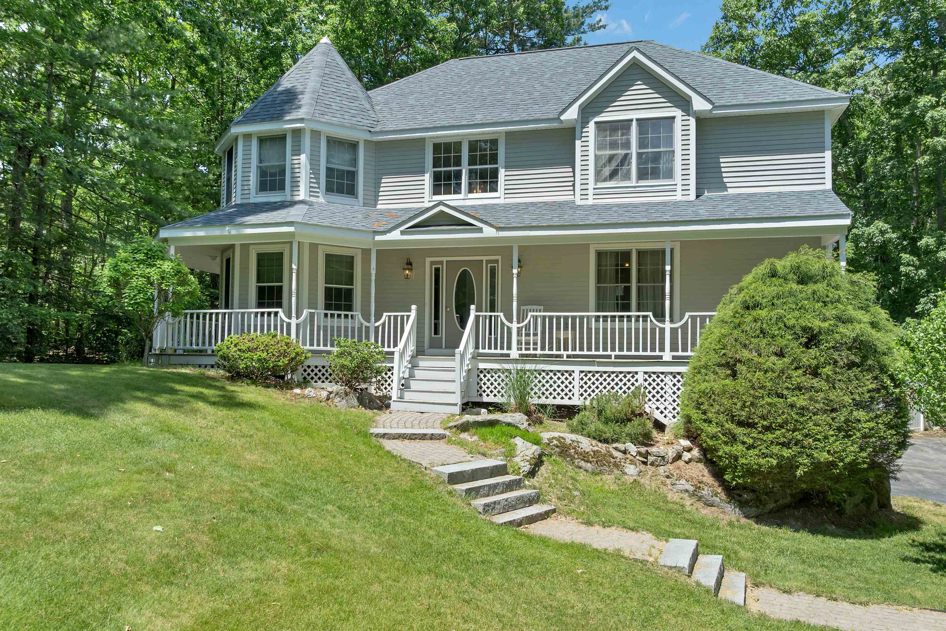 76 Marblehead Road Windham, NH 03087 - Photo 3 of 48