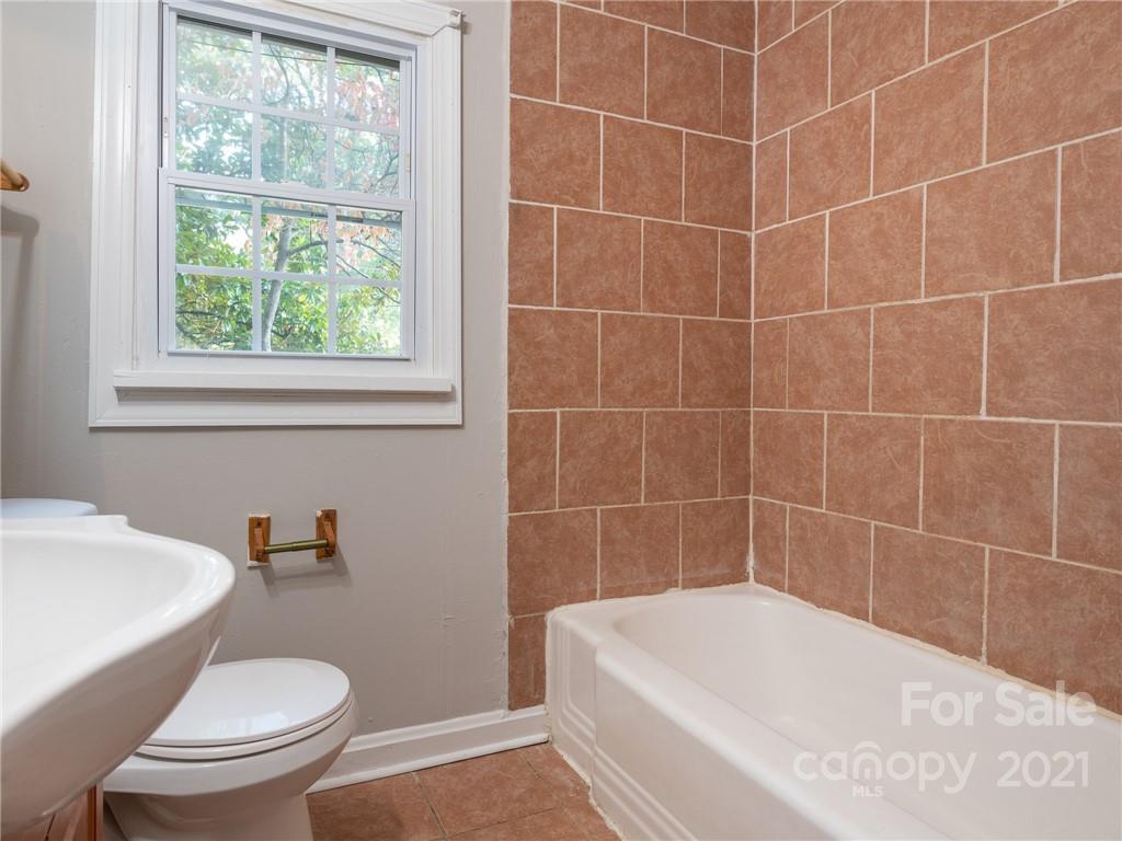 4151 Tillman Road Charlotte, NC 28208 - Photo 23 of 33 Gallery Image 23