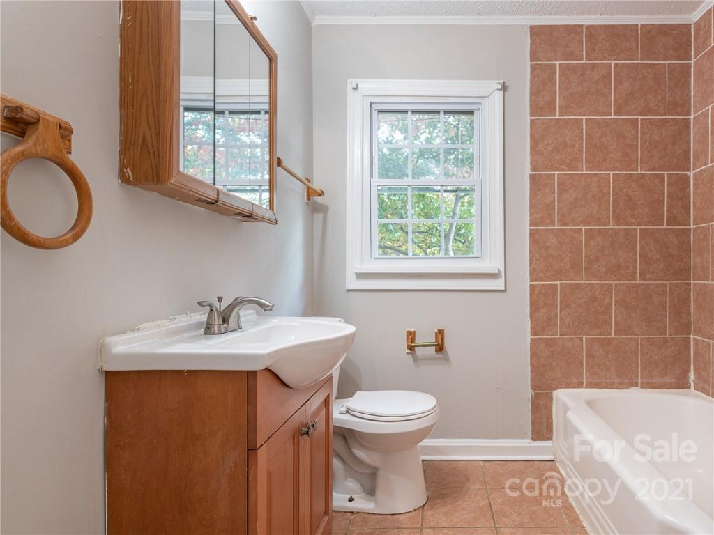 4151 Tillman Road Charlotte, NC 28208 - Photo 24 of 33 Gallery Image 24