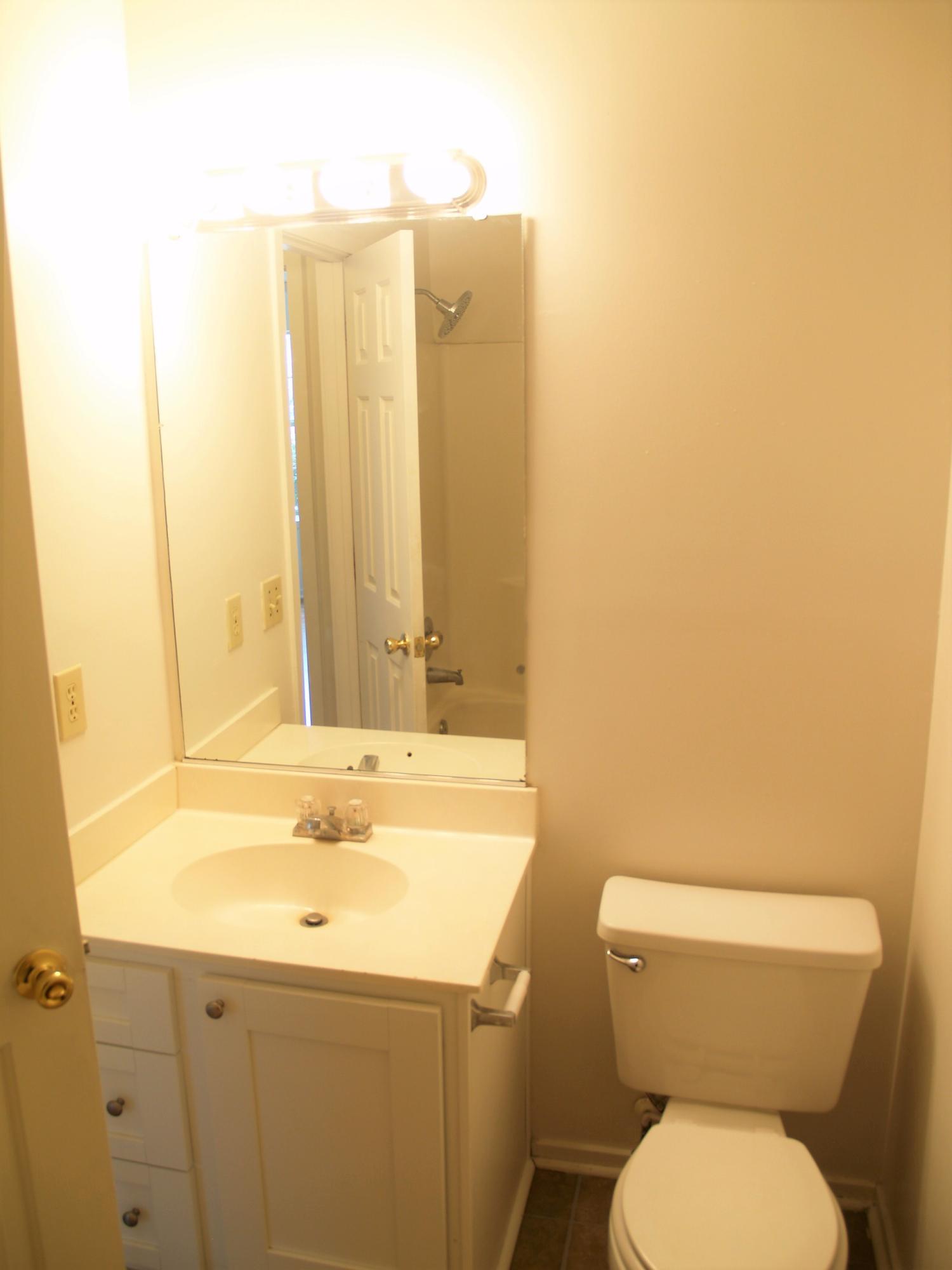 119 Two Hitch Road Goose Creek, SC 29445 - Photo 22 of 31 119 Two Hitch 2nd Bath
