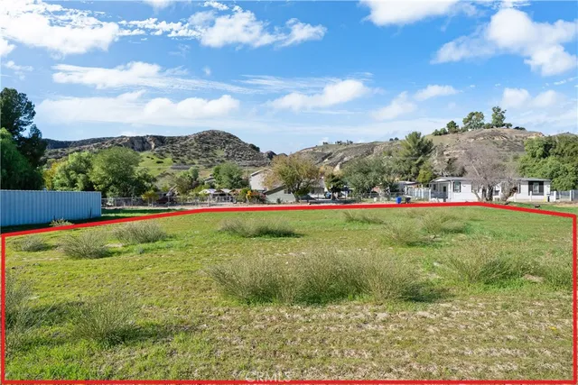 a view of an outdoor space and a yard