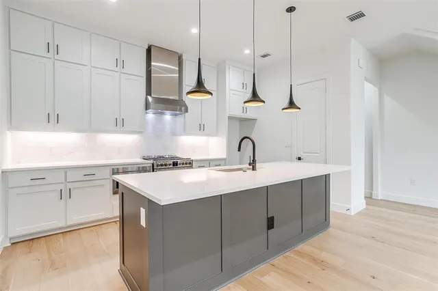 $365,000 | 135 Thornton Street, Arlington, TX 76013