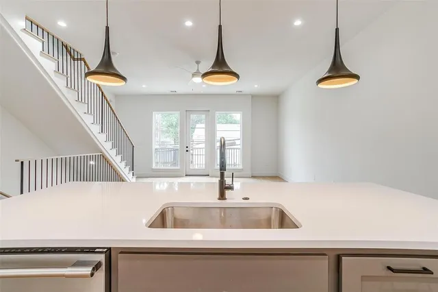 $365,000 | 135 Thornton Street, Arlington, TX 76013