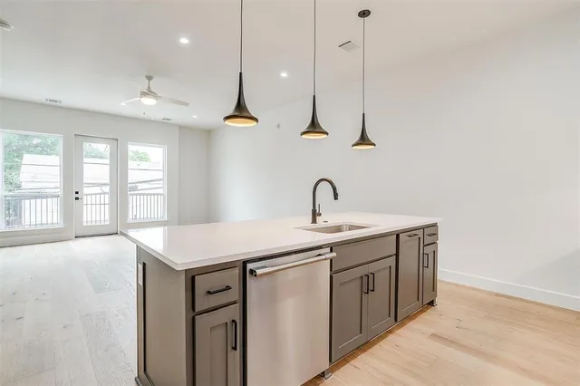 $365,000 | 135 Thornton Street, Arlington, TX 76013