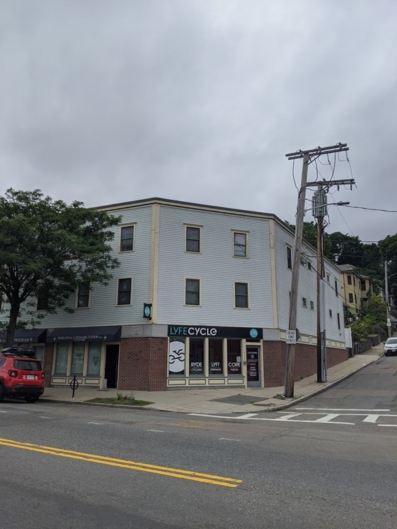 2 Lee Hill Road, Unit 4 Boston, MA 02131 - Photo 1 of 12 Gallery Image 1