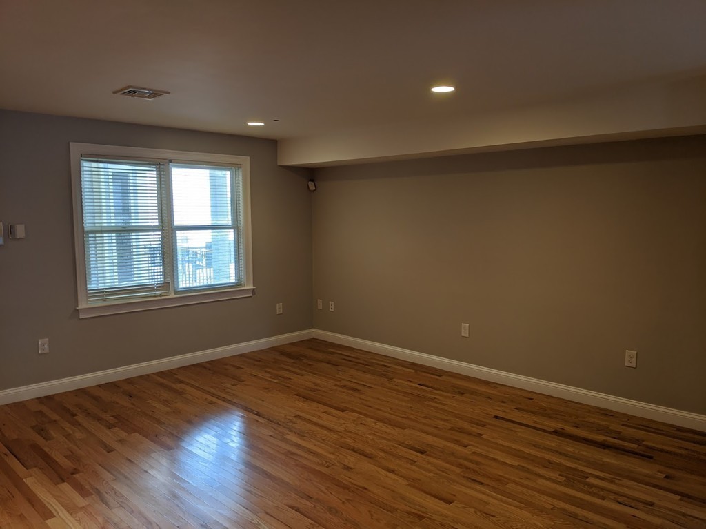 2 Lee Hill Road, Unit 4 Boston, MA 02131 - Photo 5 of 12 Gallery Image 5