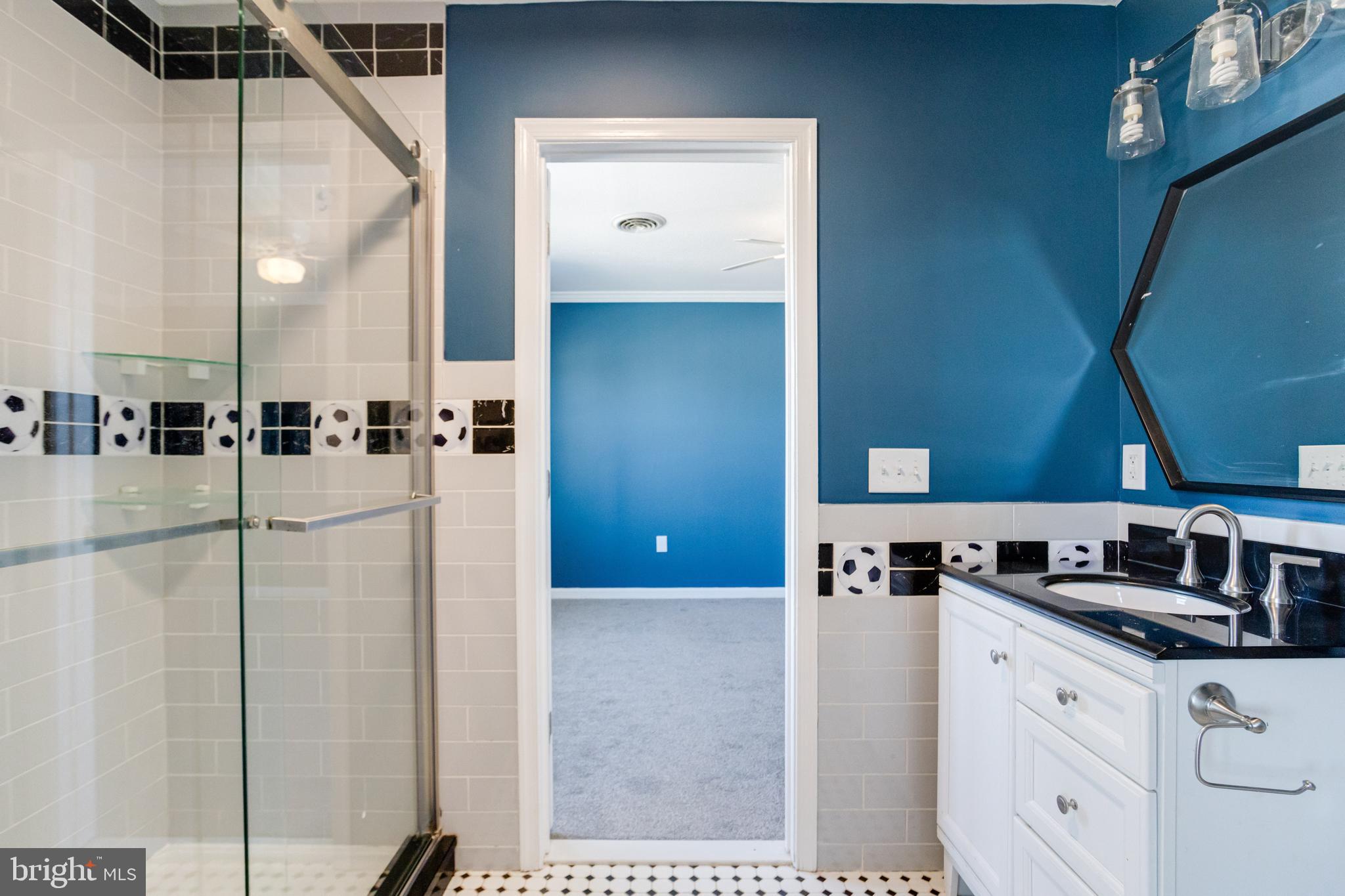 7815 Fairgreen Road Baltimore, MD 21222 - Photo 32 of 54 Upper Level 2nd Full Bathroom