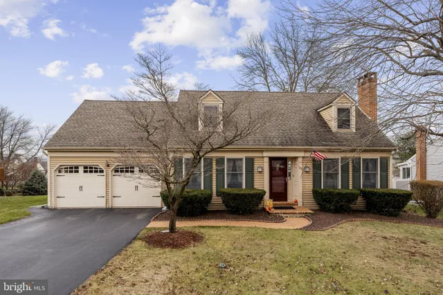 $419,900 | 23 Eastbrooke Drive, Ephrata, PA 17522