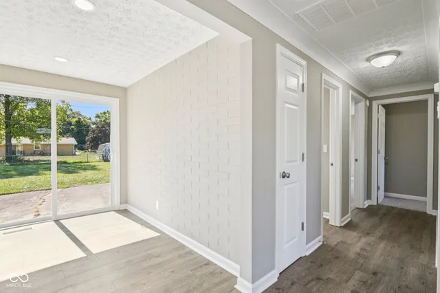 $209,900 | 311 Fall Creek Drive, Anderson, IN 46013