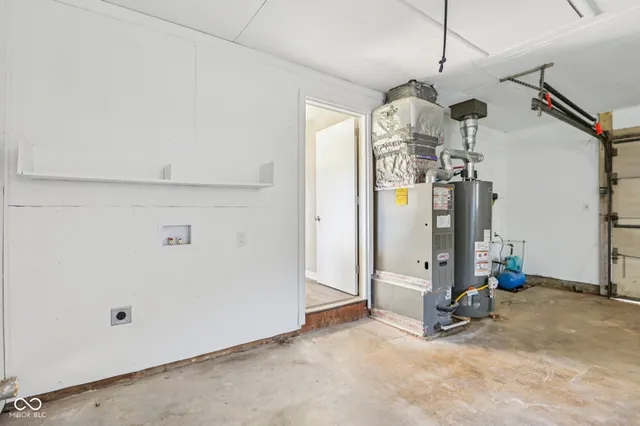 $209,900 | 311 Fall Creek Drive, Anderson, IN 46013