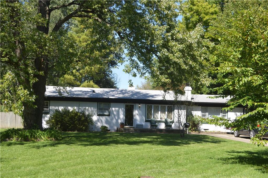 2716 Cardigan Road Indianapolis, IN 46268 - Photo 1 of 22 Gallery Image 1