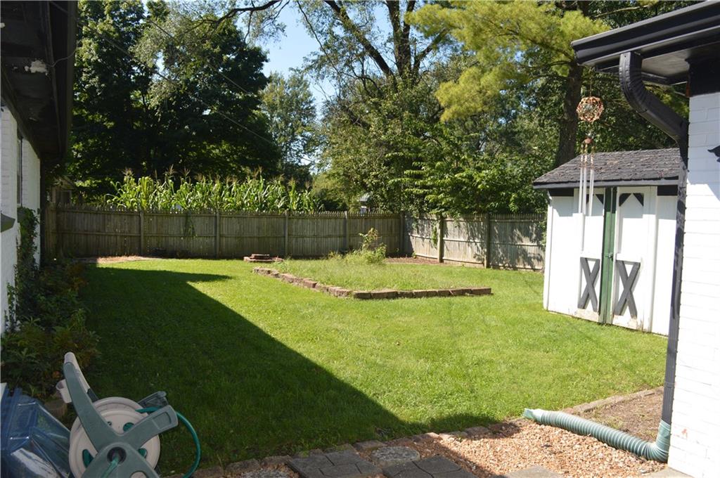 2716 Cardigan Road Indianapolis, IN 46268 - Photo 21 of 22 Gallery Image 21