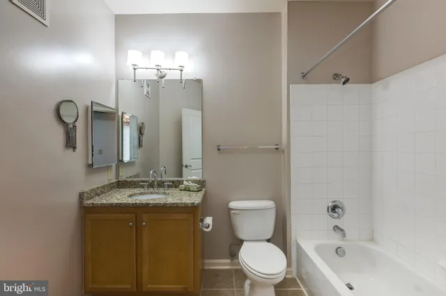 $2,800 | 2665 Prosperity Avenue, Unit 254, Fairfax, VA 22031