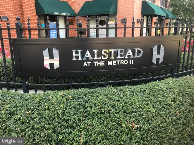 $2,800 | 2665 Prosperity Avenue, Unit 254, Fairfax, VA 22031