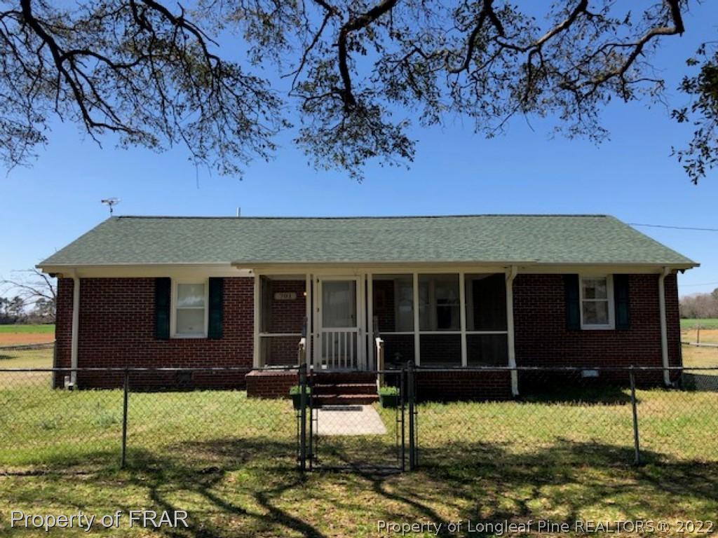 701 Morrison Road Maxton, NC 28364 - Photo 1 of 23 Gallery Image 1