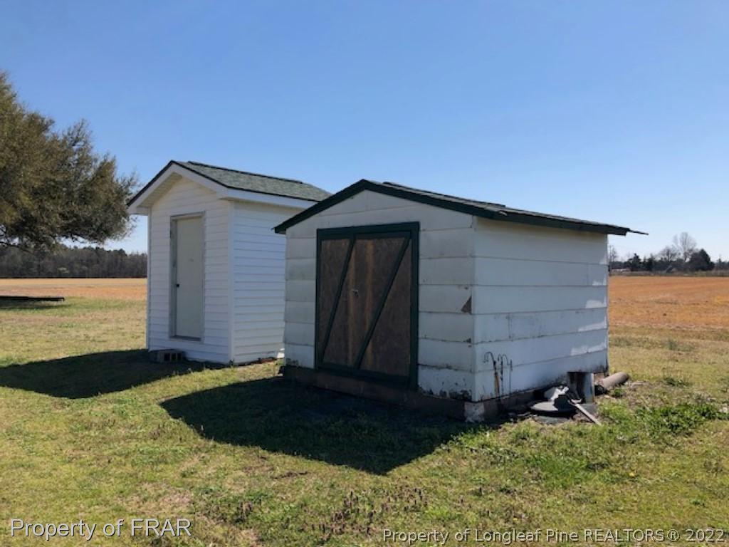 701 Morrison Road Maxton, NC 28364 - Photo 9 of 23 Gallery Image 9